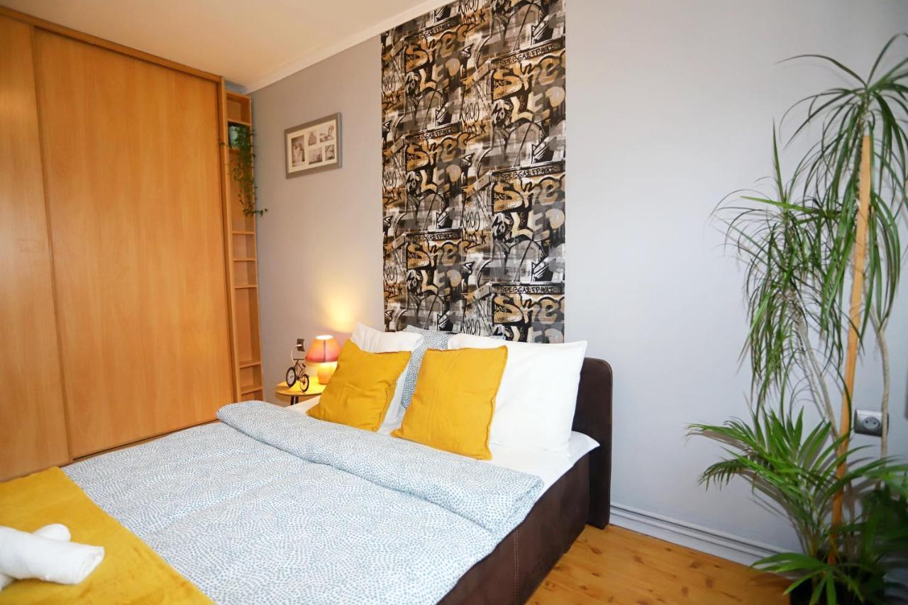 דירות ואלבריץ' Apartament Rowerlovy מראה חיצוני תמונה